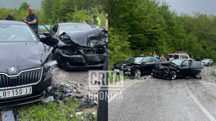Teška nesreća kod Foče - Povrijeđeno više osoba u sudaru tri automobila