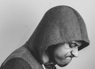 Nisam očekivao posjetu u ponoć — a njene riječi promijenile su sve