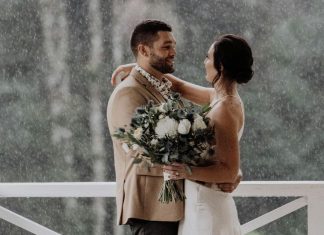 Mislila sam da će mi dan venčanja biti savršen, a onda je njegova majka prišla oltaru