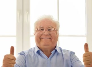 Mlada je čekala poruku, ali ono što se pojavilo bilo je mnogo gore