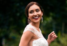 Svi su gledali u mladu ali nisu bili spremni na moju reakciju