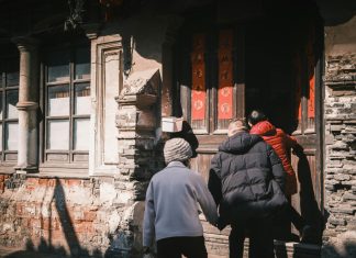 Izbacili su maćehu nakon očeve smrti — papiri iz podruma otkrili su pravu priču