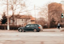 Izbacio me iz BMW-a jer sam ga sramotila — sutradan je došao po moj novac