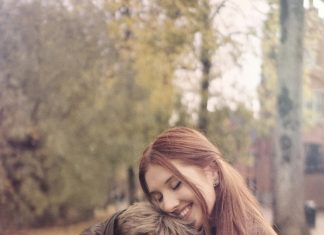 Šesnaest godina sam odgajala unuku, a onda se pojavila njena majka