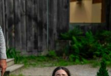 Mislio sam da nešto skriva, ali ono što sam vidio kroz prozor me posramilo