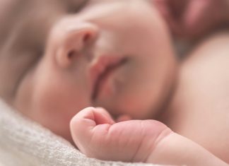 Pronašao sam bebu u snijegu – a osam godina kasnije neko je došao po nju