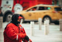 Plakala sam iza fakulteta, a pomoć je došla od neočekivane osobe