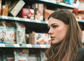 Pomogla sam majci u prodavnici, nisam znala šta slijedi