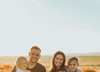 Ostavio je porodicu zbog nove ljubavi, ali godine su donijele neočekivan susret