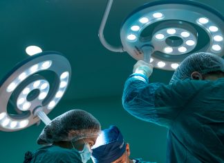 Ožiljak na njegovom licu bio je podsjetnik na noć koja me oblikovala