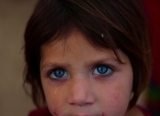 U luksuznom restoranu prišla mi je gladna djevojčica — ono što se desilo poslije dirnulo je sve