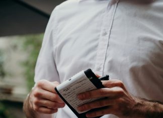 Mislila je da je izgubila dijete prije dvije godine — dok je jedna djevojčica nije nazvala „mama“.