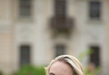 Moja školska nasilnica uništila mi je tinejdžerske godine — ali dvadeset godina kasnije karma je pokucala na njena vrata.