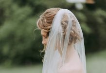 Moja maćeha je uništila moju vjenčanicu — ali moja pokojna majka je ostavila poruku koja je razotkrila sve