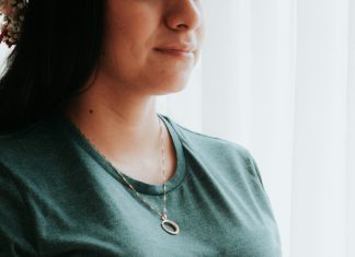 Povezla sam trudnu djevojku kući – reakcija mog muža me šokirala