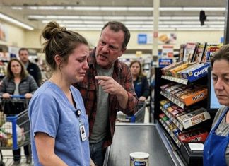 Pomogao sam nepoznatoj djevojci u prodavnici, a onda sam vidio fotografiju koja mi je promijenila sve
