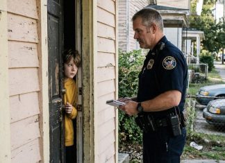 Jedne noći sam čula dječaka kako plače — i to je promijenilo sve