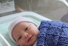 Moja majka je vidjela moju bebu i rekla da je se moram odreći — istina me slomila