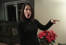 Bacila je pepeo moje majke — ali ono što se desilo iste noći šokiralo je sve