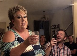 Svekrva me ponizila pred svima — ali moja mama joj je uzvratila