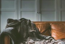 The Blanket You Choose Could Reveal What Kind of Warmth You’ve Been Missing!